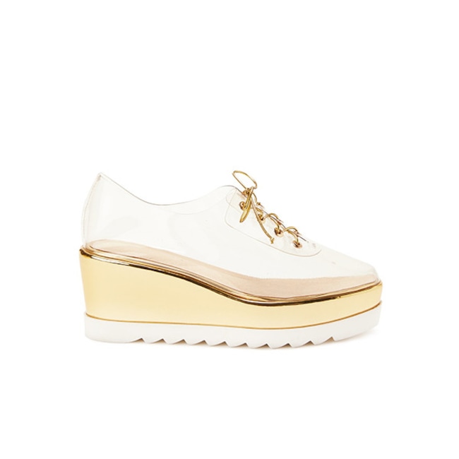 ESC: Celeb-Loved Shoe Designers, Market